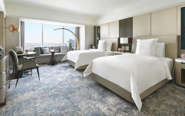 Four Seasons Hotel Riyadh at Kingdom Centre image 29